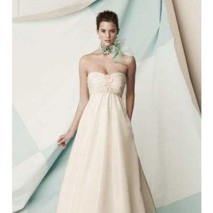 Brand New Mikaella Wedding Dress